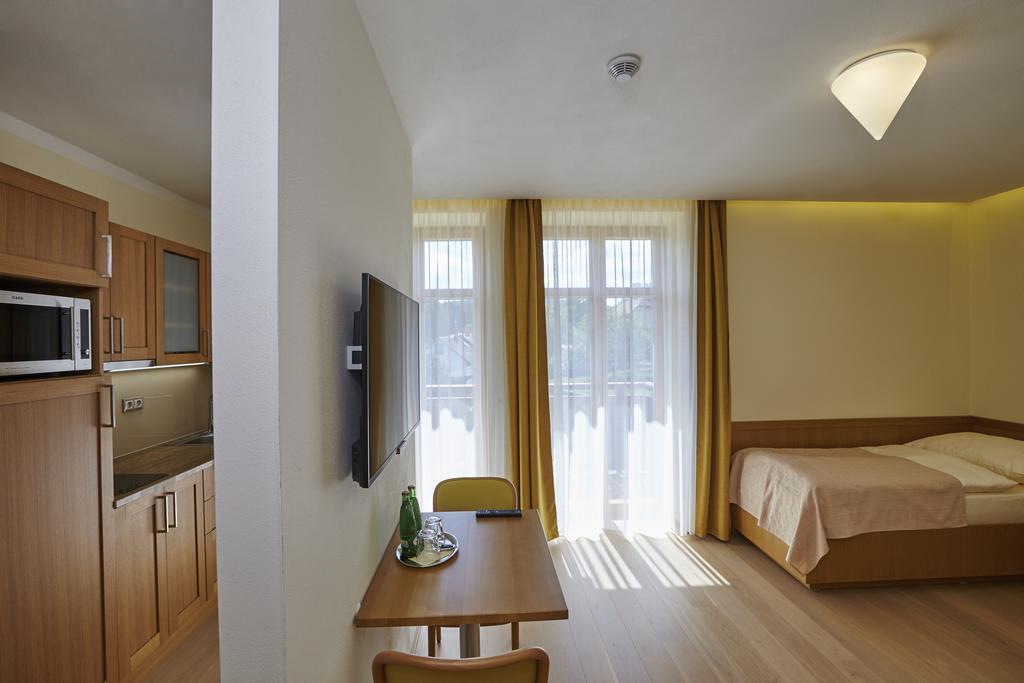 Pension Jeznik Krnov Exterior photo