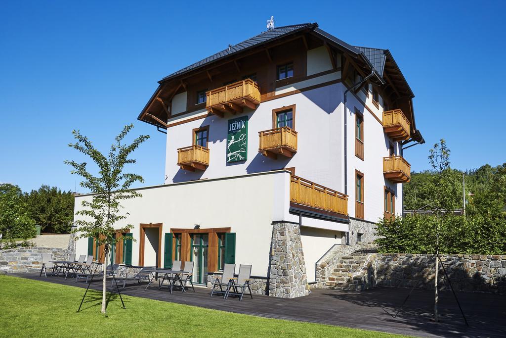 Pension Jeznik Krnov Exterior photo